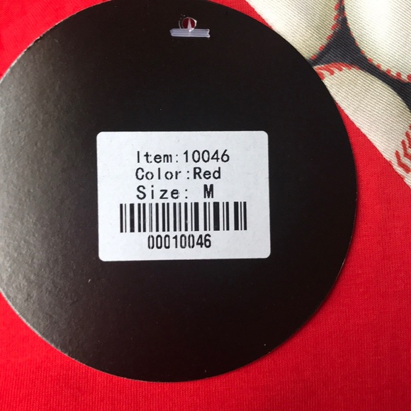 Baseball Keyhole Top - Picture 2 of 3